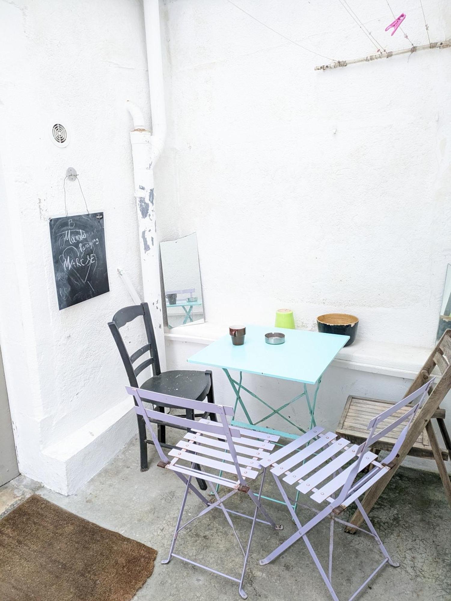 Chambres Poitiers Centre Ville - Salle de Bain, Réfrigérateur, TV et machine à café privatifs - Cuisine commune - Terrasse - Hôtel de ville à 200m Esterno foto